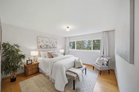 Bedroom - 1159 Barcelona Dr, Pacifica, CA 94044 photo 5 of 13
