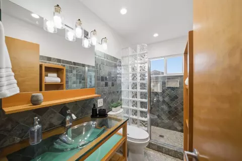 Bath - 1159 Barcelona Dr, Pacifica, CA 94044 photo 13 of 19
