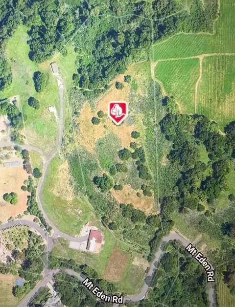 Mt Eden Rd, Saratoga, CA 95070