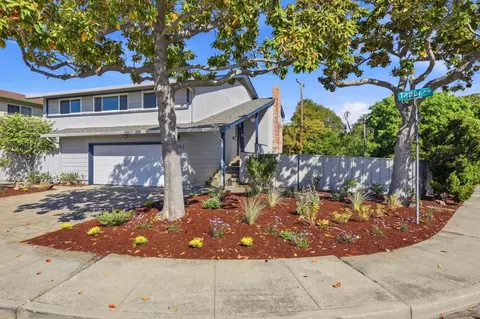 2957 Taper Ave, Santa Clara, CA 95051