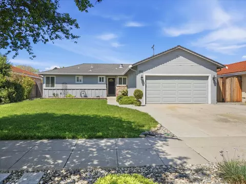 1253 Willo Mar Dr, San Jose, CA 95118