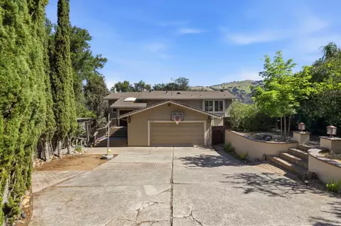 17200 Copper Hill Dr, Morgan Hill, CA 95037