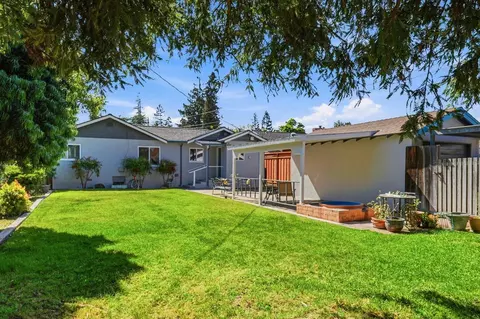Exterior - 7520 Carmel St, Gilroy, CA 95020 photo 7 of 9