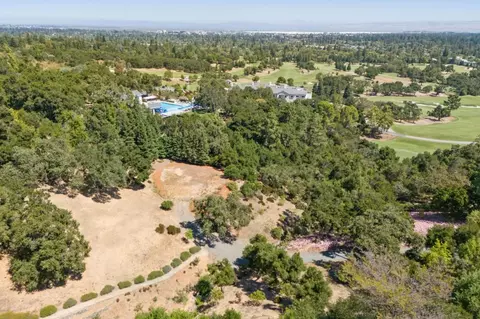 941 High Rd, Woodside, CA 94062