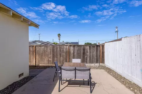 Exterior - 1425 Luxton St, Seaside, CA 93955 photo 4 of 6