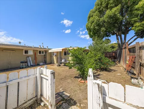 Exterior - 27894 Biscayne Ave, Hayward, CA 94544 photo 5 of 7