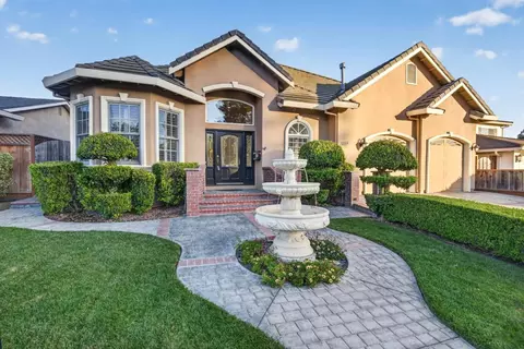 486 Hyde Park Dr, San Jose, CA 95136