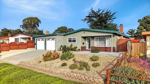 3248 Fitzgerald Cir, Marina, CA 93933