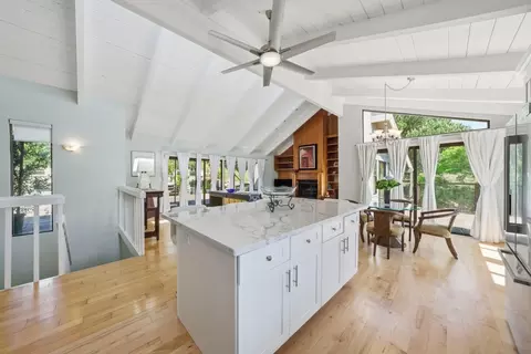 Kitchen - 701 Day Valley Rd, Aptos, CA 95003 photo 3 of 5