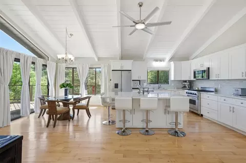 Kitchen - 701 Day Valley Rd, Aptos, CA 95003 photo 2 of 5