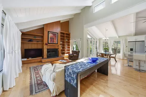 Living - 701 Day Valley Rd, Aptos, CA 95003 photo 3 of 4