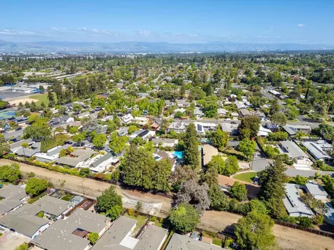 View/Area - 744 Jackpine Ct, Sunnyvale, CA 94086 photo 9 of 10
