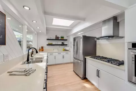 Kitchen - 744 Jackpine Ct, Sunnyvale, CA 94086 photo 1 of 3