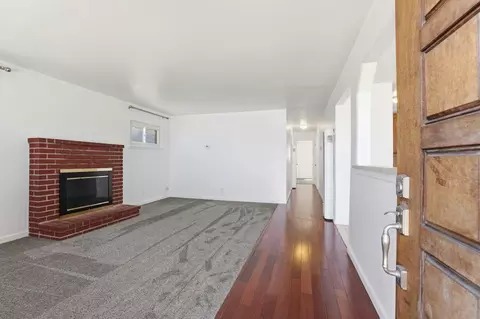 Living - 1140 Palm Ave, Seaside, CA 93955 photo 1 of 7