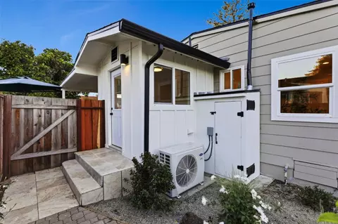 Exterior - 837 Dwight Ave, Sunnyvale, CA 94086 photo 10 of 13