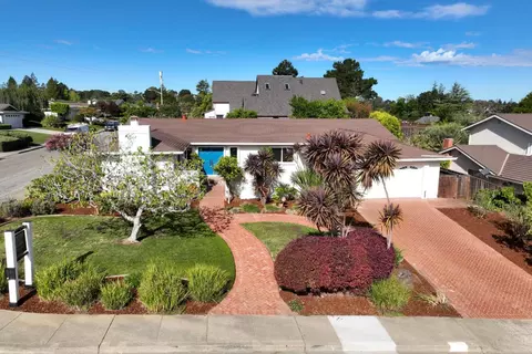 2671 Comstock Cir, Belmont, CA 94002