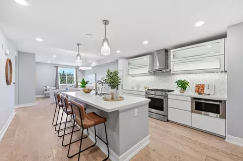 1048 Monroe St 307, Santa Clara, CA 95050