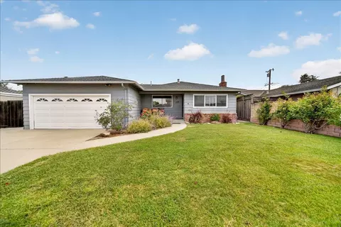 788 Bedford Dr, Salinas, CA 93901