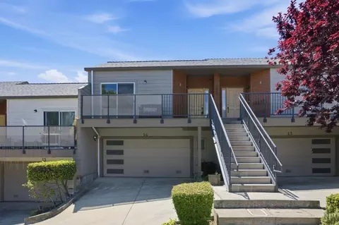 1040 Continentals Way 14, Belmont, CA 94002