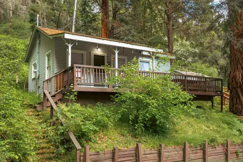 208 Cloister Ln, Aptos, CA 95003 photo 4