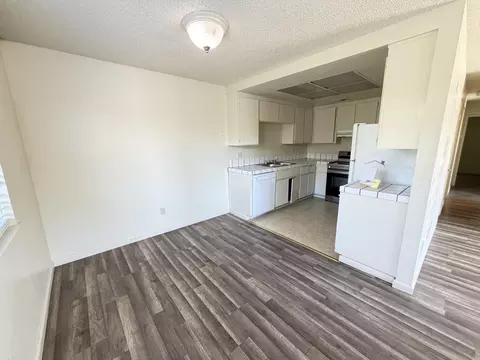 Dining - 1791 Cherokee Dr 4, Salinas, CA 93906 photo 1 of 1