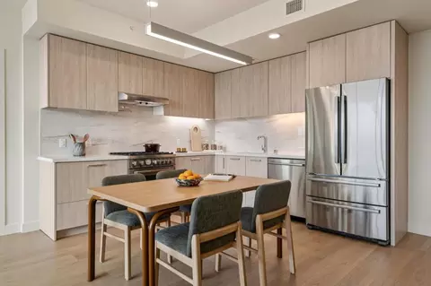 188 W Saint James St 10814, San Jose, CA 95110