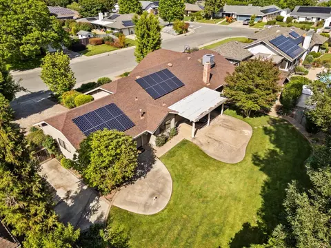 View/Area - 1425 Winkle Dr, Chico, CA 95926 photo 6 of 10