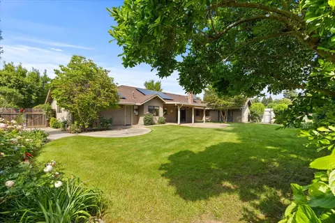 Exterior - 1425 Winkle Dr, Chico, CA 95926 photo 9 of 11