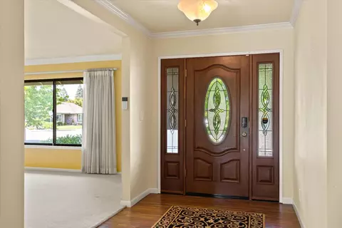 Entry Way - 1425 Winkle Dr, Chico, CA 95926 photo 2 of 3