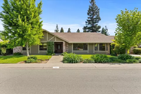 1425 Winkle Dr, Chico, CA 95926