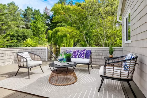Exterior - 255 Thunderbird Dr, Aptos, CA 95003 photo 8 of 12