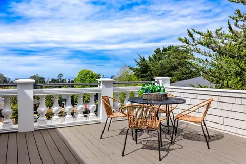 Exterior - 255 Thunderbird Dr, Aptos, CA 95003 photo 6 of 12