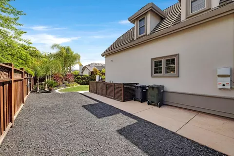 Exterior - 2188 Mclean Pl, Livermore, CA 94550 photo 7 of 14