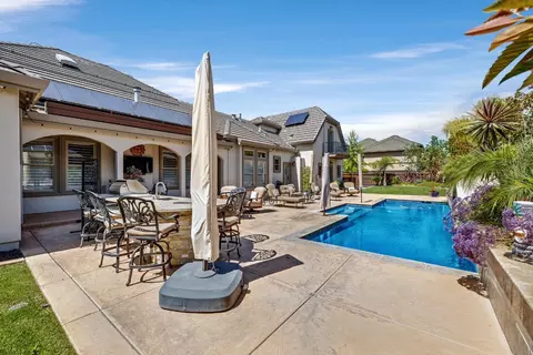 Exterior - 2188 Mclean Pl, Livermore, CA 94550 photo 2 of 14