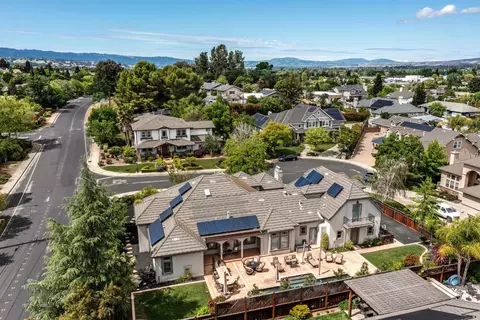 View/Area - 2188 Mclean Pl, Livermore, CA 94550 photo 5 of 14
