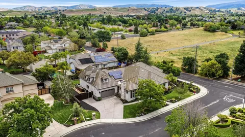 View/Area - 2188 Mclean Pl, Livermore, CA 94550 photo 9 of 14