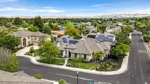 View/Area - 2188 Mclean Pl, Livermore, CA 94550 photo 8 of 14