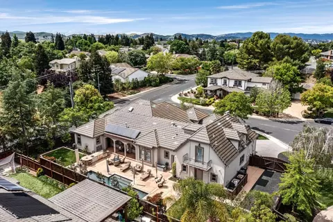 View/Area - 2188 Mclean Pl, Livermore, CA 94550 photo 4 of 14