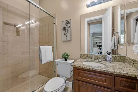 Bath - 2188 Mclean Pl, Livermore, CA 94550 photo 8 of 10
