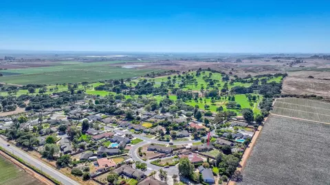 View/Area - 11763 Augusta Dr, Salinas, CA 93906 photo 3 of 6
