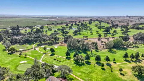 View/Area - 11763 Augusta Dr, Salinas, CA 93906 photo 4 of 6