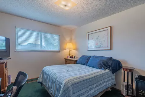 Bedroom - 11763 Augusta Dr, Salinas, CA 93906 photo 4 of 6