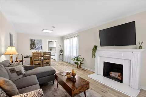 2451 65th Ave, Oakland, CA 94605
