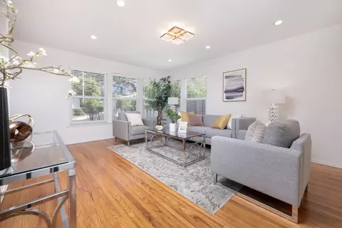Living - 3 Yellowstone Way, Pacifica, CA 94044 photo 2 of 2