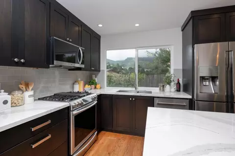 Kitchen - 3 Yellowstone Way, Pacifica, CA 94044 photo 1 of 2