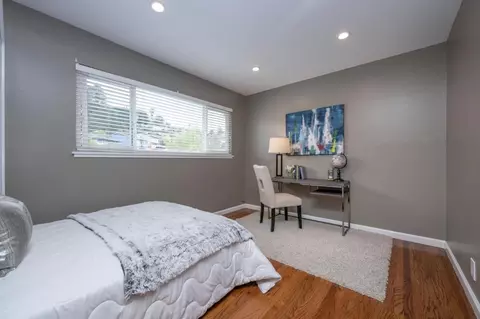 Bedroom - 3 Yellowstone Way, Pacifica, CA 94044 photo 2 of 4