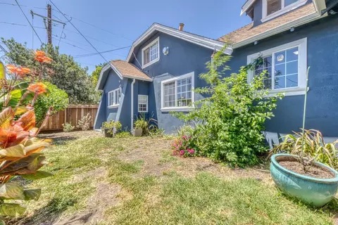 Exterior - 431 West St, Salinas, CA 93901 photo 9 of 11