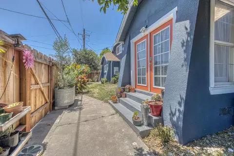 Exterior - 431 West St, Salinas, CA 93901 photo 8 of 11