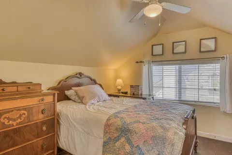 Bedroom - 431 West St, Salinas, CA 93901 photo 6 of 7