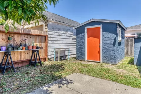 Exterior - 431 West St, Salinas, CA 93901 photo 10 of 11